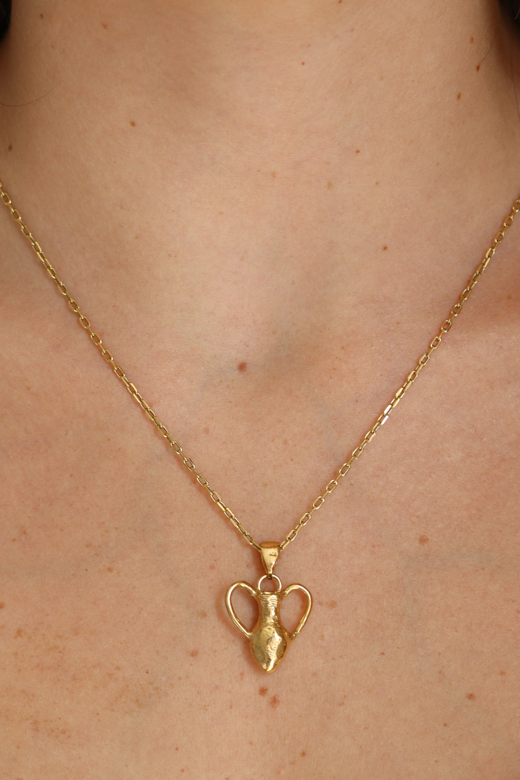 Amphora Pendant - Gold