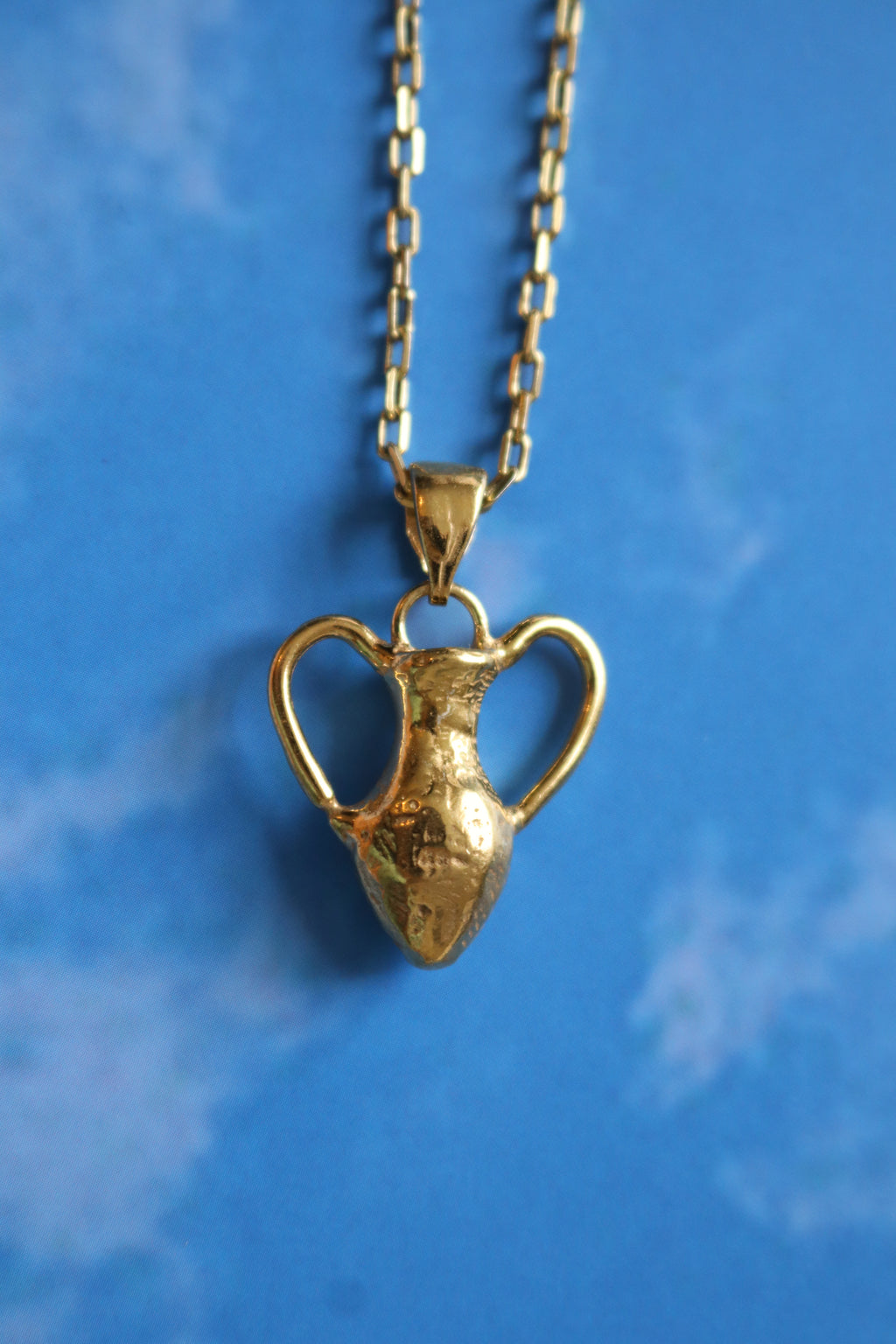 Amphora Pendant - Gold
