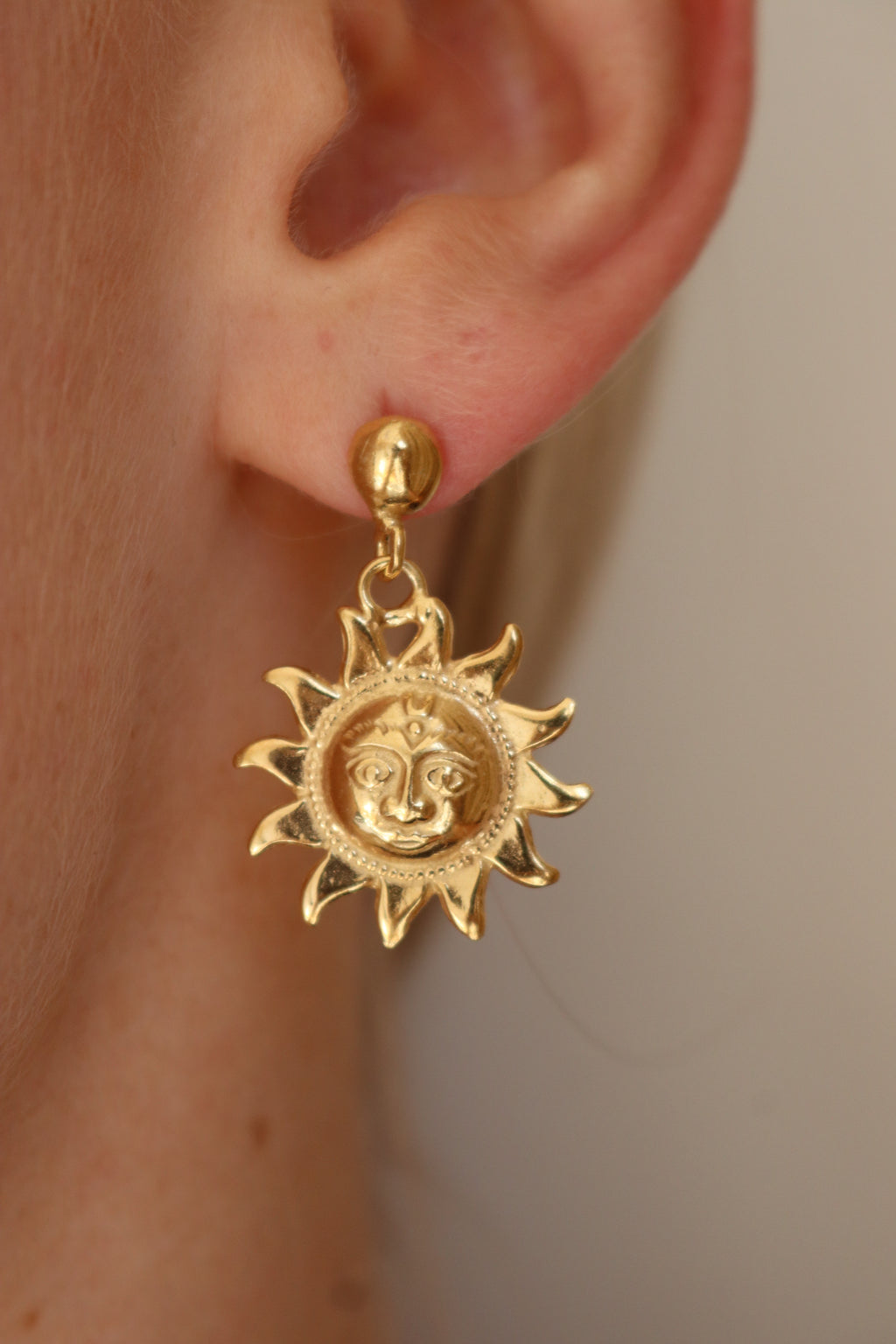 Helios Earrings - Gold