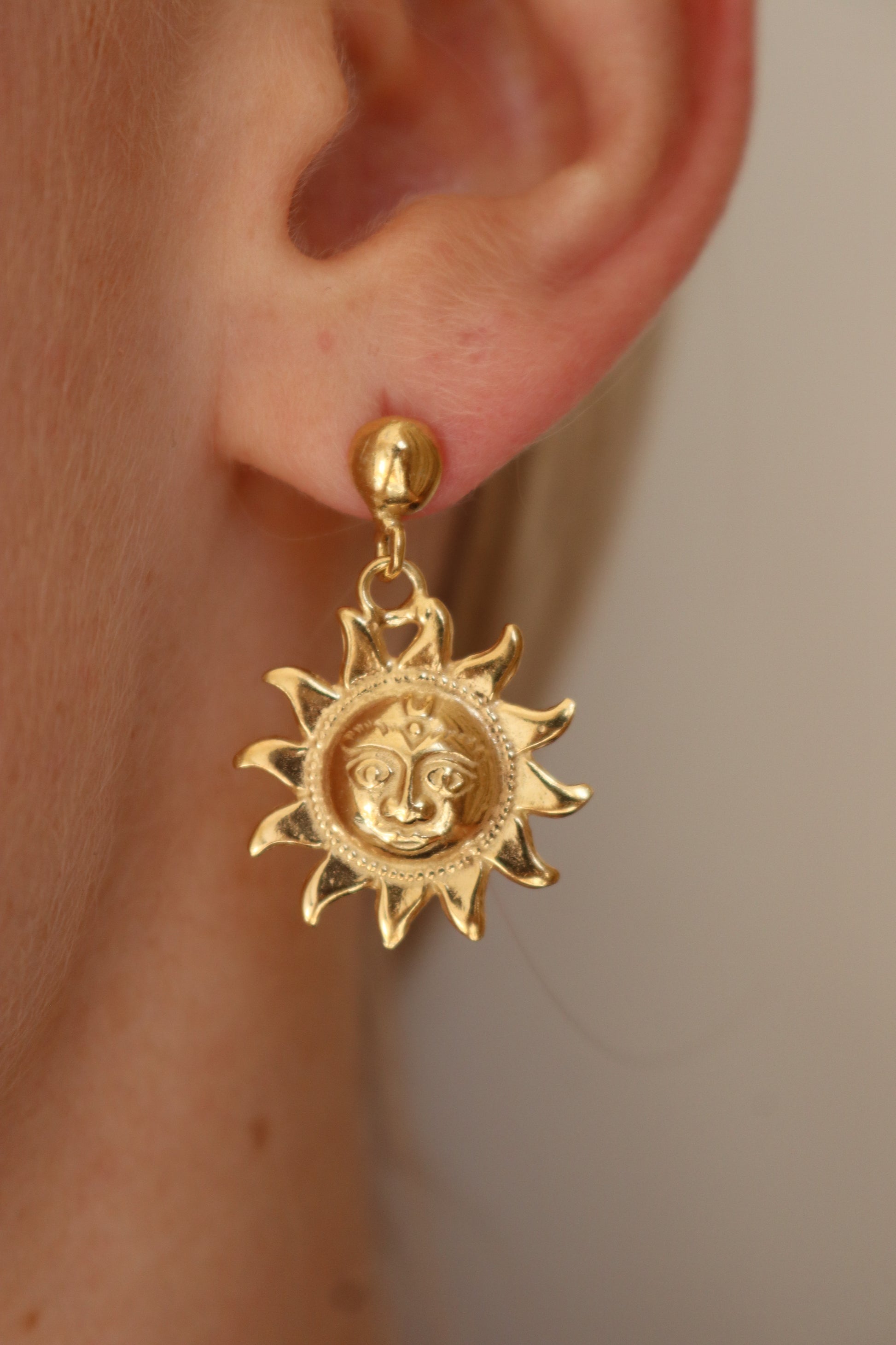 Helios Earrings - Gold